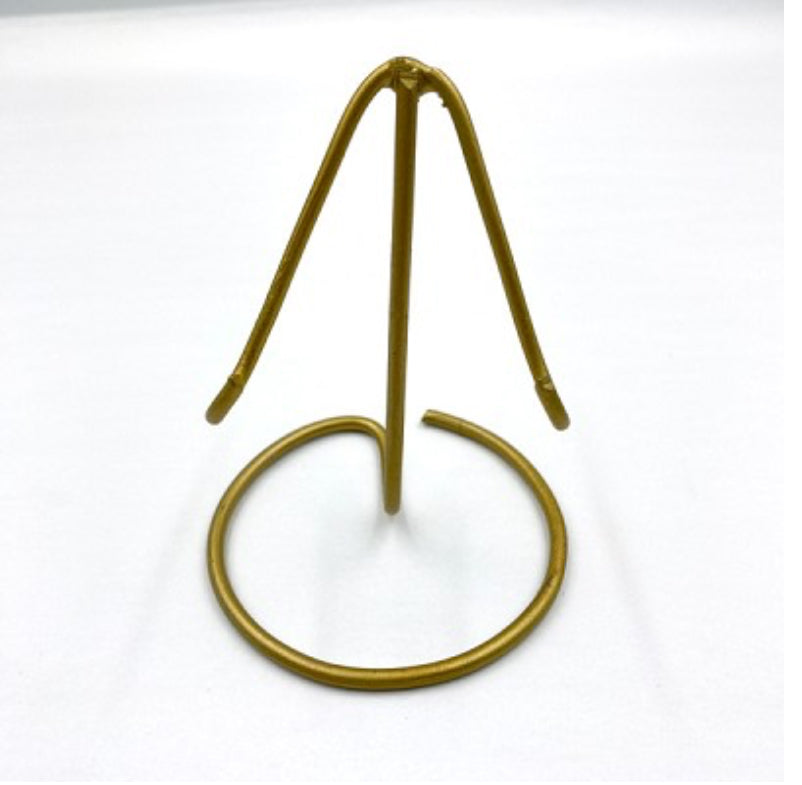 Metal Heart Stand - Gold