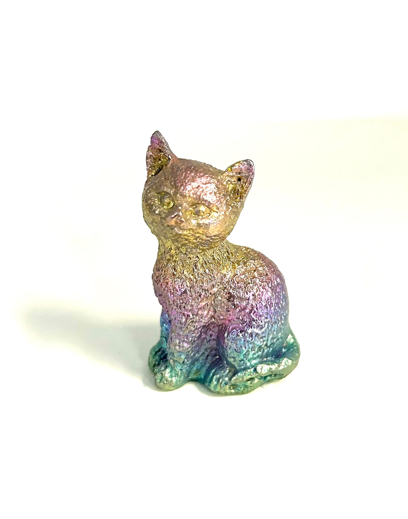 Bismuth Cat